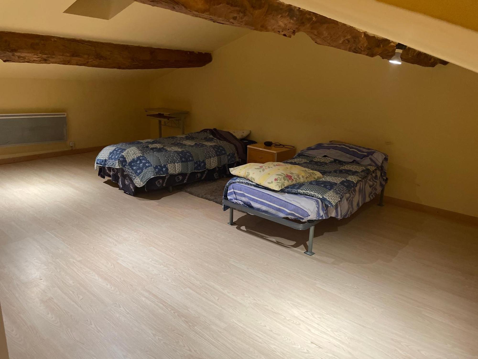 Chambre Simple Proche Aeroport Pusignan 外观 照片